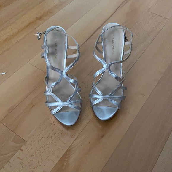 Pelle Moda Shoes - Silver heels